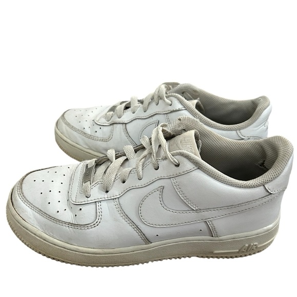 5/$25 Nike AF1 pre-loved classic white size 6Y - Picture 3 of 6